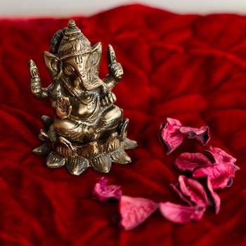 Antique Finish Brass Lord Ganesha on Lotus 2