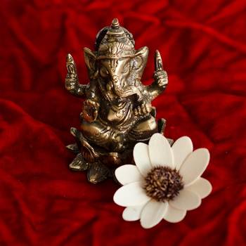 Antique Finish Brass Lord Ganesha on Lotus 3