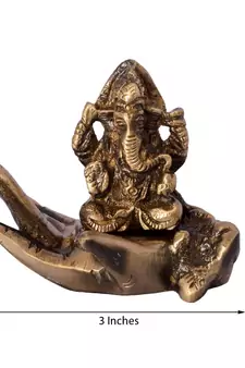 Brass Antique Finish Lord Ganesha On Palm
