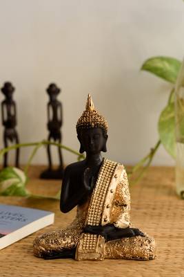 Handcrafted Meditating Blessing Buddha 4