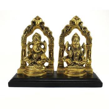 Golden Metal Statue of Goddess Laxmi and Lord Ganesha 2