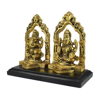 Golden Metal Statue of Goddess Laxmi and Lord Ganesha 4