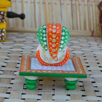 Charismatic Lord Ganesha Marble Chowki 4