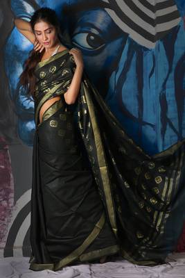 Black woven silk saree with blouse 2