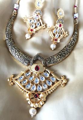 Gold necklaces 1