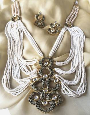 Gold necklaces 1