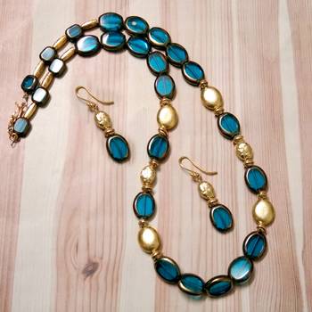 Blue agate necklaces 1