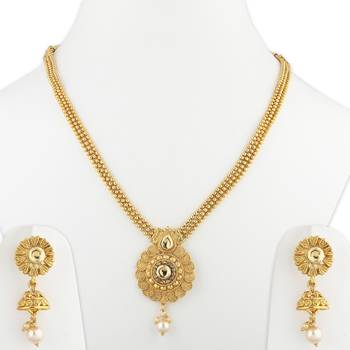 Gold jewellery 2