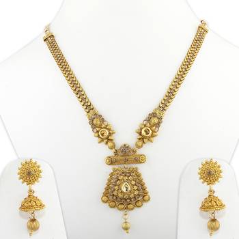 Gold jewellery 2