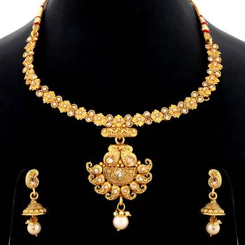 Gold Chokers 1