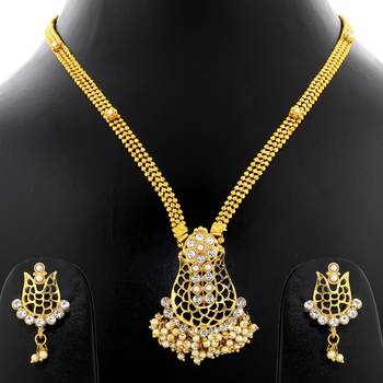 Gold Jewellery 1