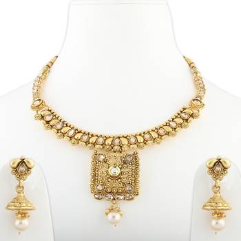 Gold chokers 2