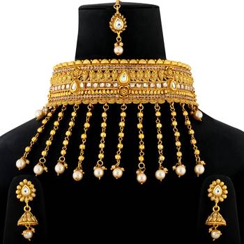 Gold chokers 1