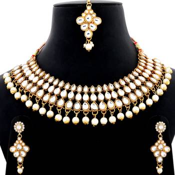 Gold Chokers 1