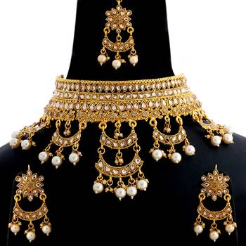 Gold Chokers 1