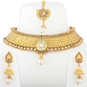 Gold Chokers 2