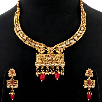 Gold Chokers 1