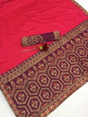 Pink plain silk saree with blouse 2
