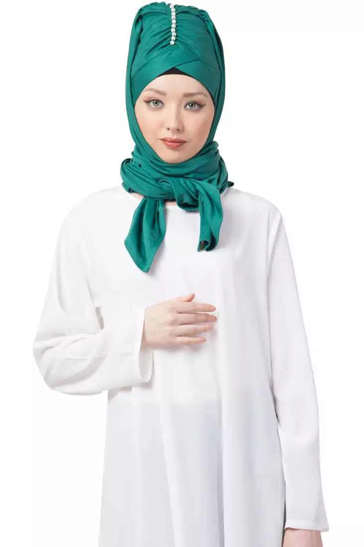 Green Embroidered Polyester Hijab