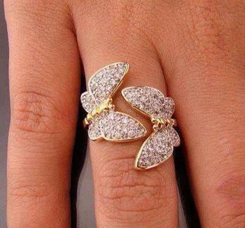 White rings 1