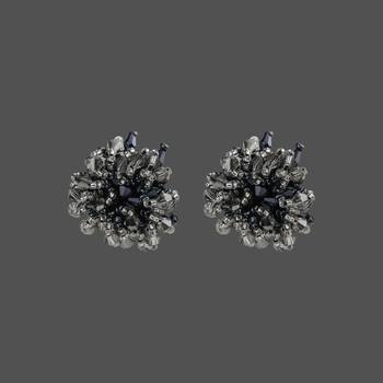 Black earrings 3