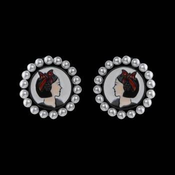 Black Earrings 3