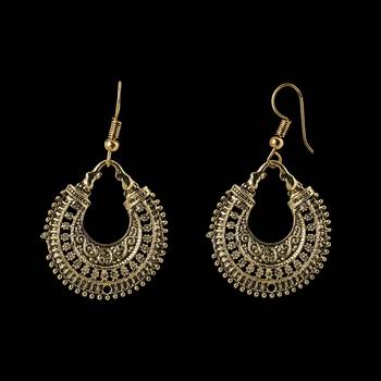 Gold Earrings 3