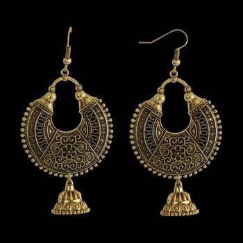 Gold Earrings 3