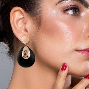 Black Earrings 3