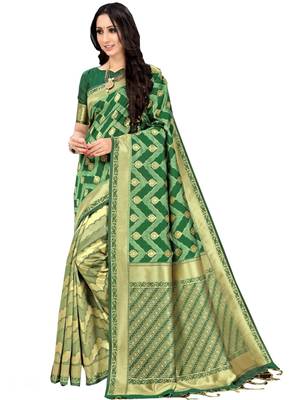 Green Printed Silk Saree With Blouse 1
