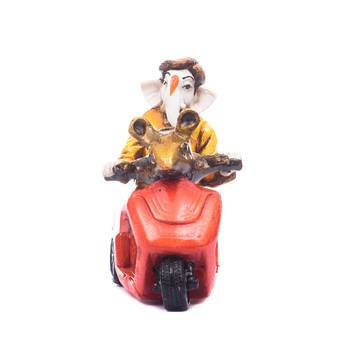 ganesh on scooter figurine 3