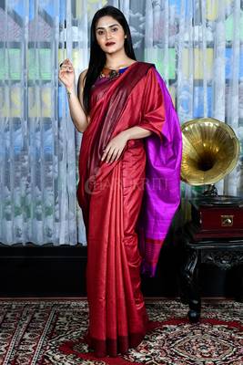 Red woven viscose saree with blouse 1