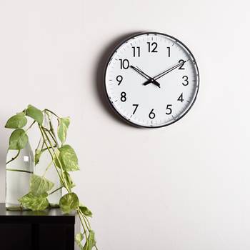 Decorative Retro Round Silver Wall Clock 2
