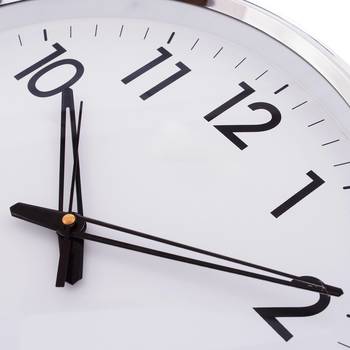 Decorative Retro Round Silver Wall Clock 4