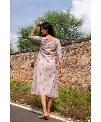 grey woven cotton stitched dresses 2