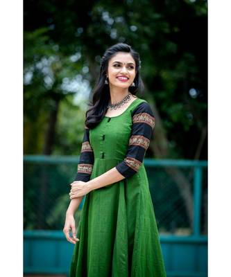 green woven cotton stitched dresses 5