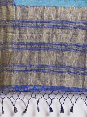 Blue woven silk blend saree with blouse 4
