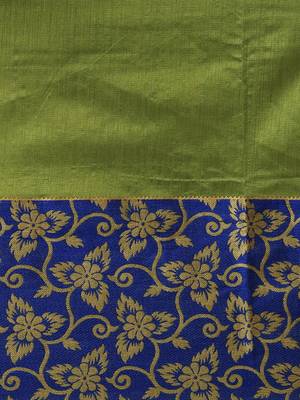Green woven silk blend saree with blouse 5