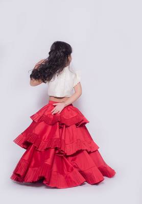 Giraffe Embroidered Lehnga 4