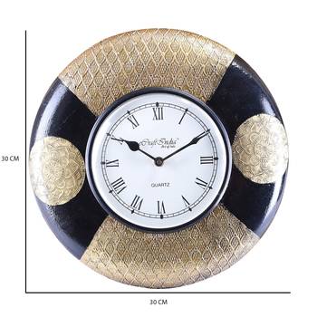 Handcrafted Premium Round Wooden Wall Clock 3