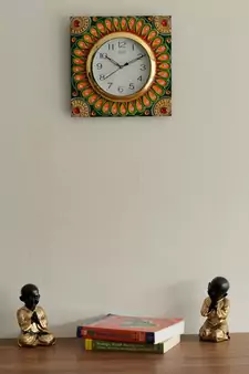 Wooden Papier Mache Splendid Artistic Handcrafted Wall Clock