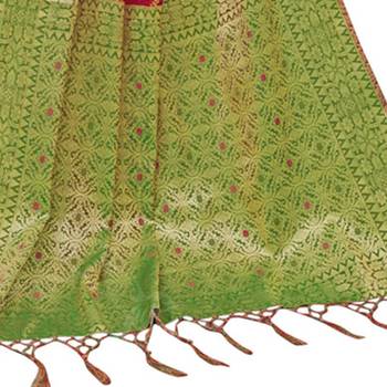 Red Woven Chanderi Silk Saree With Blouse 5