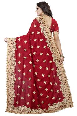 Red Embroidered Silk Saree With Blouse 3