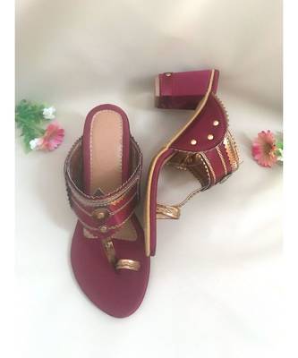 Gem Stone Maroon Kolhapuris  2