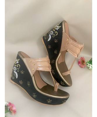black leather kolhapuris sandals 1