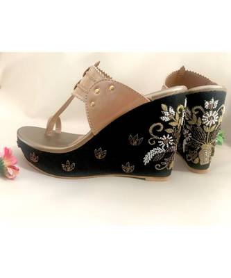 black leather kolhapuris sandals 2