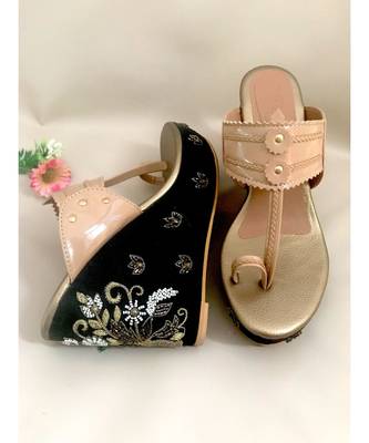black leather kolhapuris sandals 3