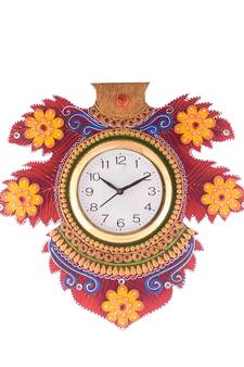 Floral Lead Shape Wooden Handcrafted Wooden Wall Clock (H - 15.5 Inch)