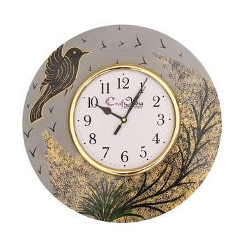Handcrafted Bird Theme Round Wooden Wall Clock 1