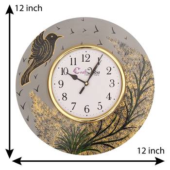 Handcrafted Bird Theme Round Wooden Wall Clock 2